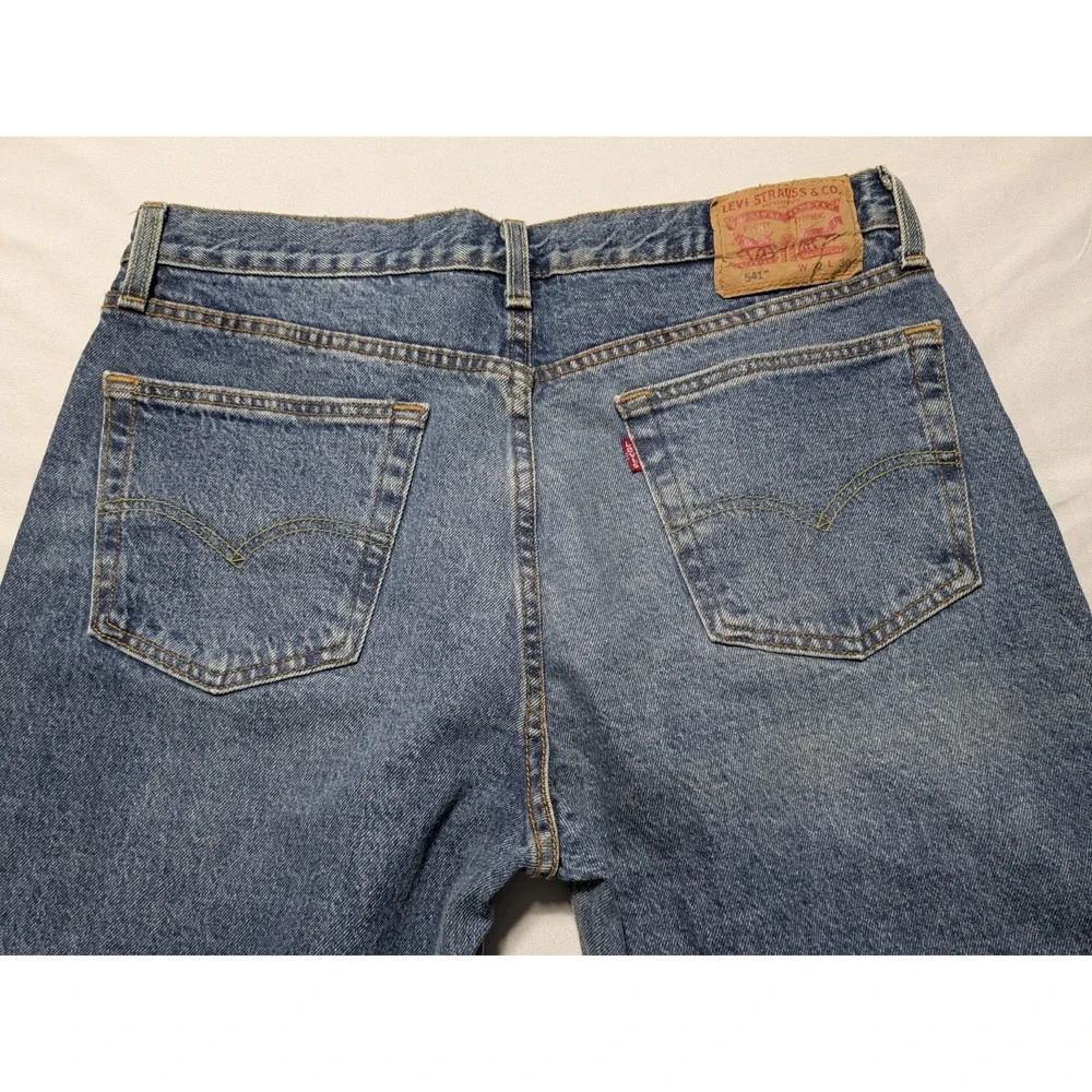 LEVIS 541 ATHLETIC TAPER Men 32X30 Blue Distressed Stretch Blend Denim Jeans NEW